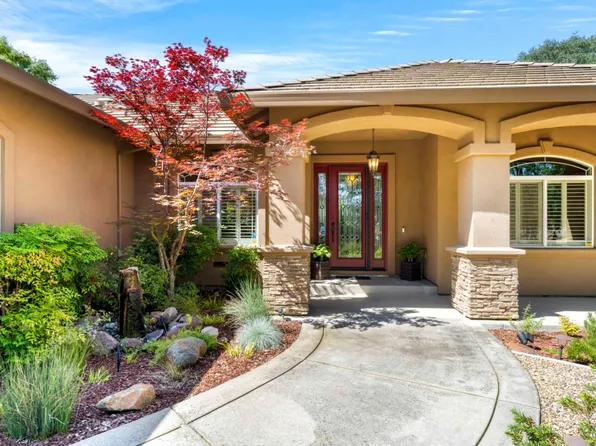 9845 Spyglass Cir, Auburn, CA 95602