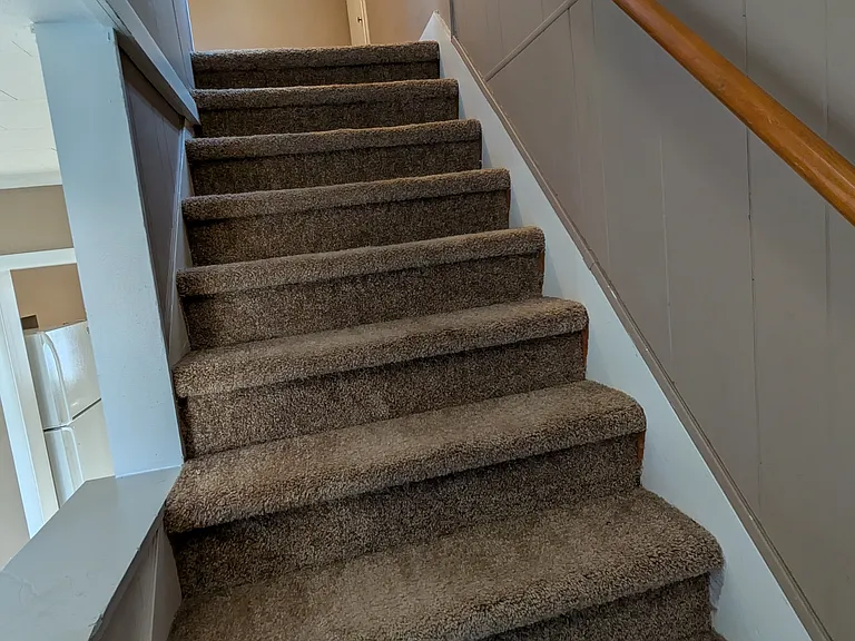 stairway to second level