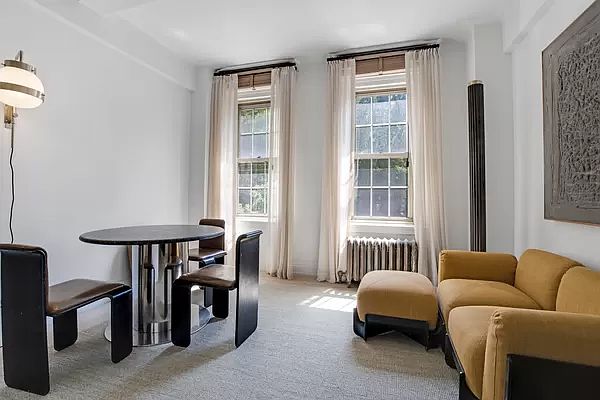 1st image of 24 5th Ave APT 306