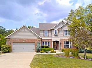 2012 John Dr, Mahomet, IL 61853