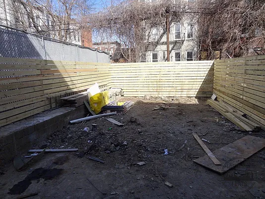 Rented by Lofts and Flats LLC | media 9