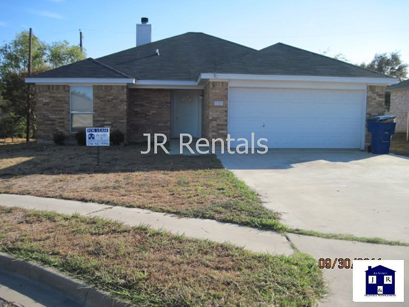 1st image of 205 Pinto Dr