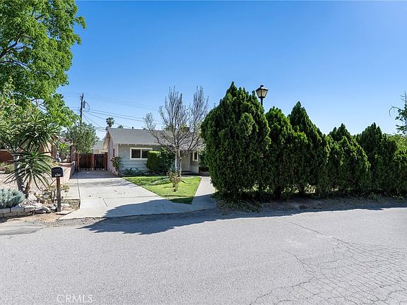 2nd image of 3202 Belvedere Dr