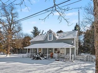 687 New Dundee Rd, Kitchener, ON N2P 2N9