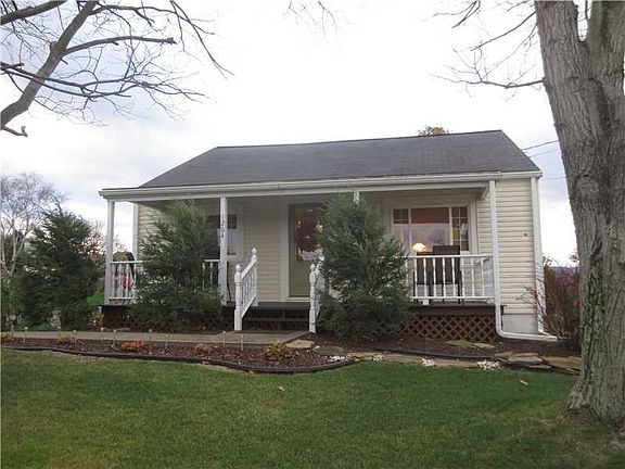 2nd image of 81 Maple Avenue Ext