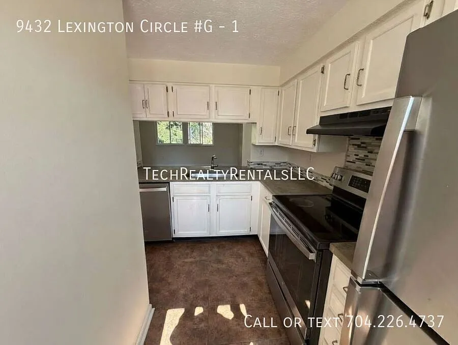 3 bed, 2.5 bath, 1466 sqft, $1,600 — Photo 4