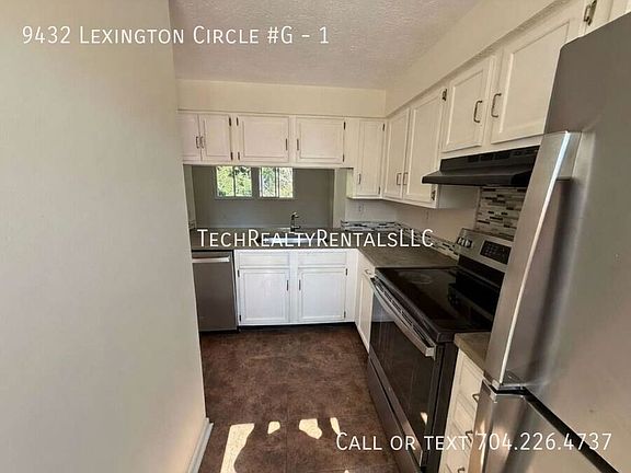 4th image of 9432 Lexington Cir #G-1