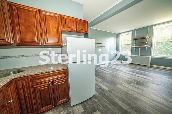 Rented by Sterling Realty Solution Inc | media 11