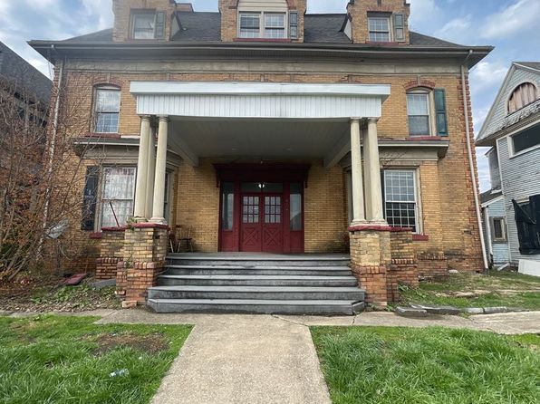 215 E Lincoln Ave #2