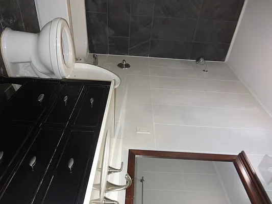 Rented by Blue Egg Realty Corp | media 38