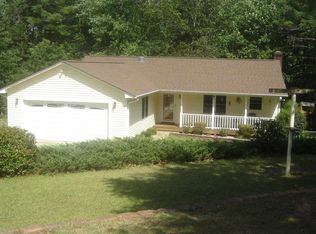 117 Cherokee View Dr, Tamassee, SC 29686
