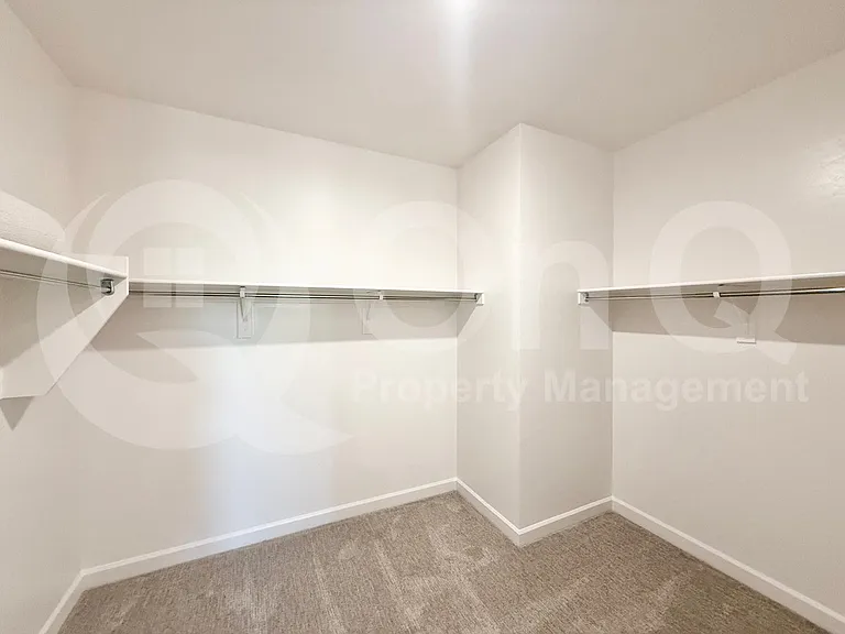 10042 S 23rd Ln — Photo 39