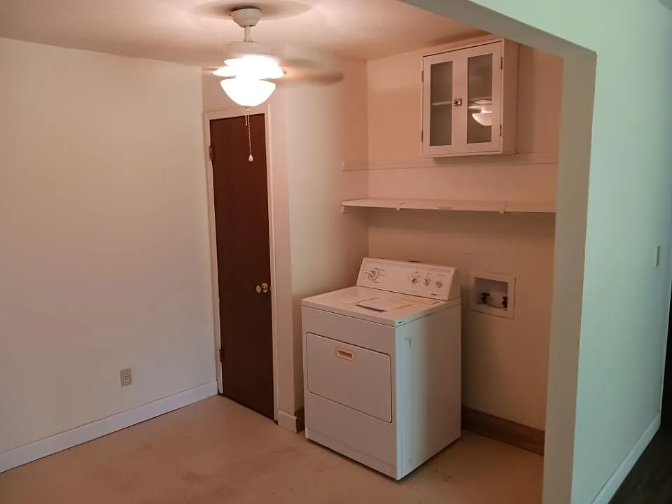 washer/drier area