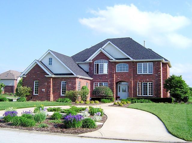 1st image of 17018 Deer Path Dr