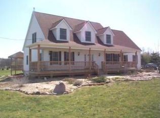 2888 E Jones Rd, Howell, MI 48855