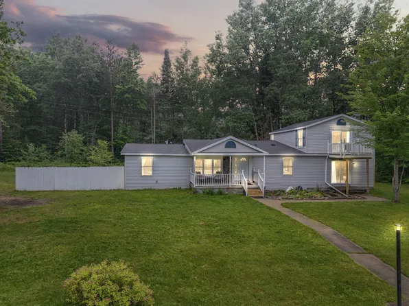 2702 E West Branch Rd, Prudenville, MI 48651