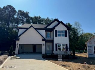 1914 Melton Meadows Dr, Maryville, TN 37803