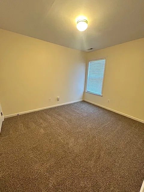 2113 Thornblade Drive - 2113 — Photo 2