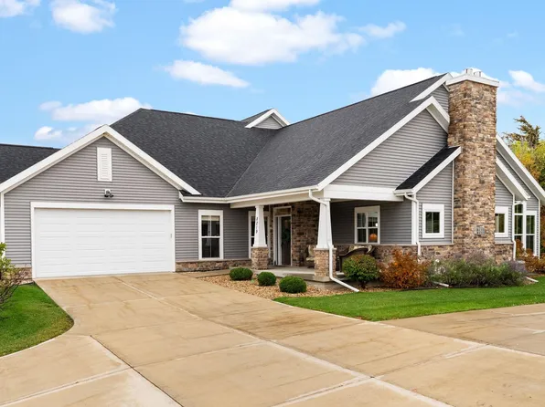 8219 Highview Dr, Madison, WI 53719