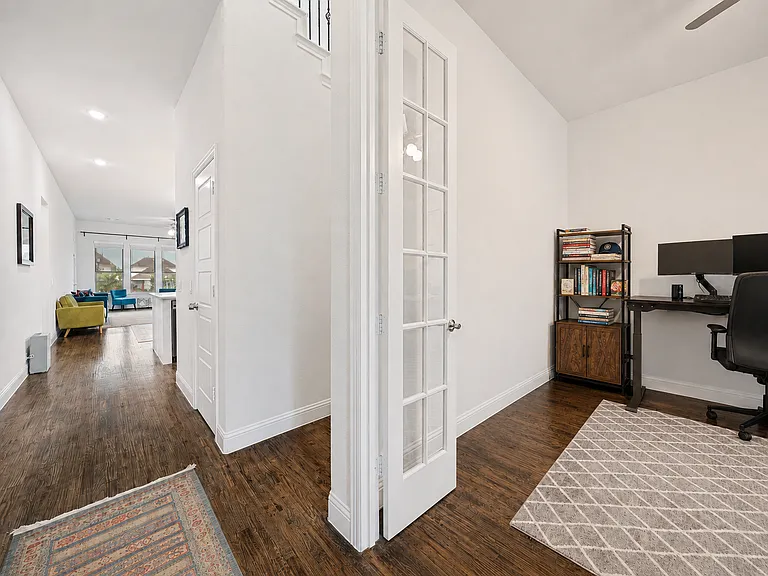 16601 Highland Dr — Photo 3