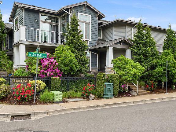 3rd image of 14800 SW Sandhill Loop Unit 101
