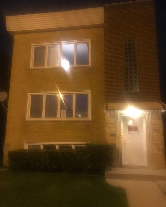 1st image of 5877 N Elston Ave