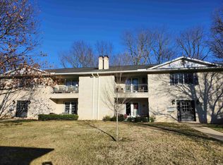 6744 Newburgh Rd, Evansville, IN 47715