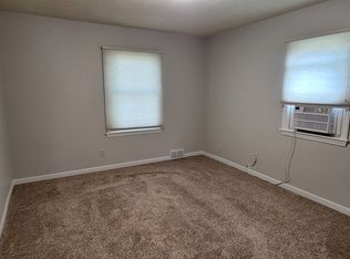 1316 5th St NE #1, Rochester, MN 55906