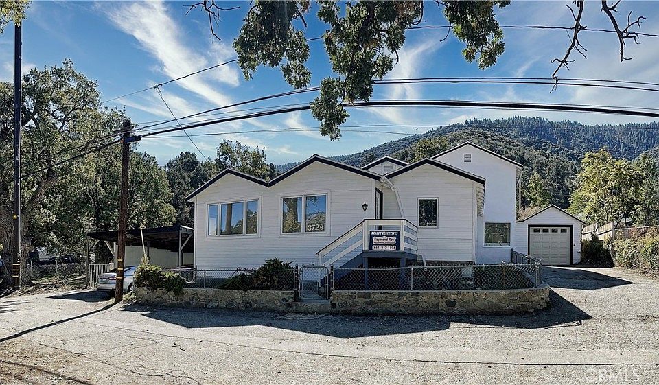 1st image of 3724 Encino Trl