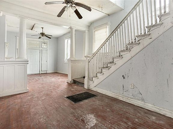 5th image of 2500-02 Peniston St