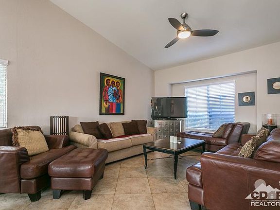 3rd image of 78705 La Palma Dr