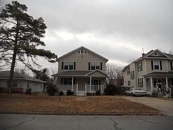 2nd image of 508 N 12th St