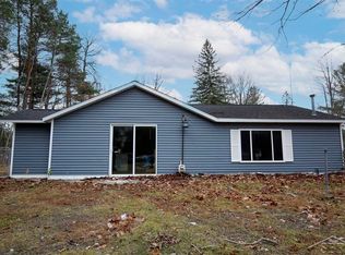 1040 Burling Dr, Beaverton, MI 48612