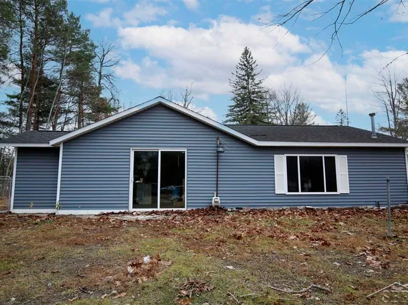 1040 Burling Dr, Beaverton, MI 48612