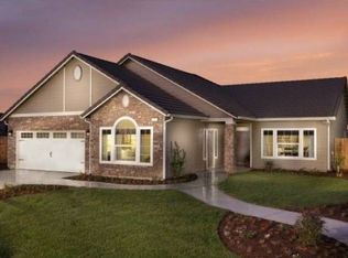 693 S Filbert Ave, Fresno, CA 93727