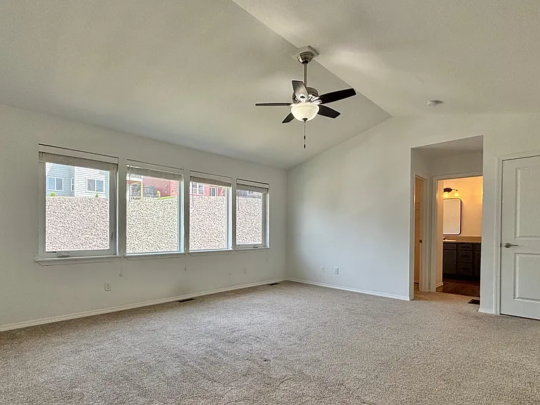 8316 N James Ct — Photo 7