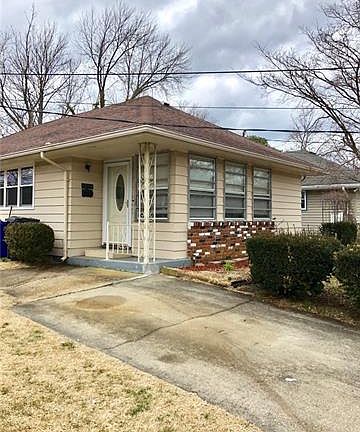 3rd image of 1804 Mount Juliano Ln