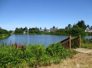 212 S Razor Clam Dr SW, Ocean Shores, WA 98569