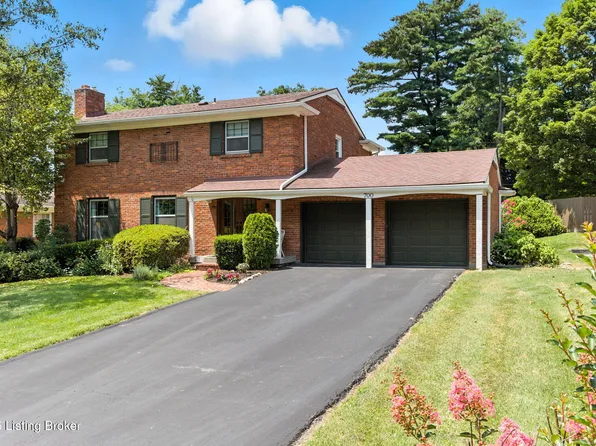 700 Greenridge Ln, Louisville, KY 40207