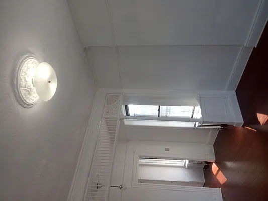 Rented by Sally Raia LLC | media 14