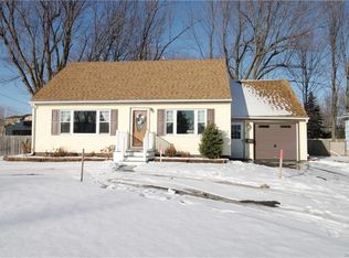 114 Hartford Rd, Amherst, NY 14226