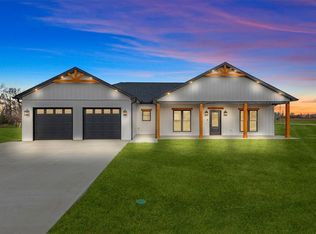 14 Willow St, Bethany, IL