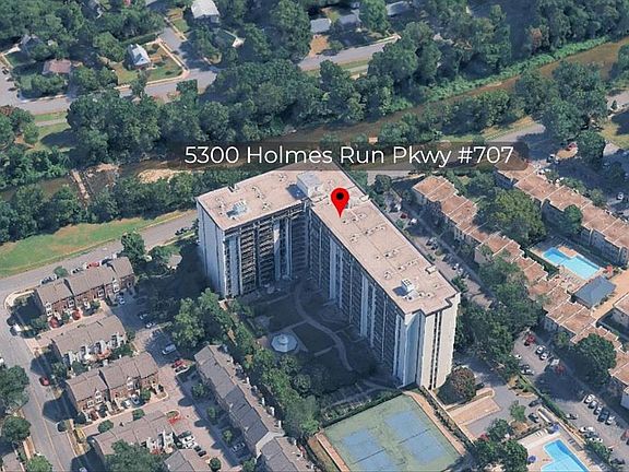 3rd image of 5300 Holmes Run Pkwy APT 707