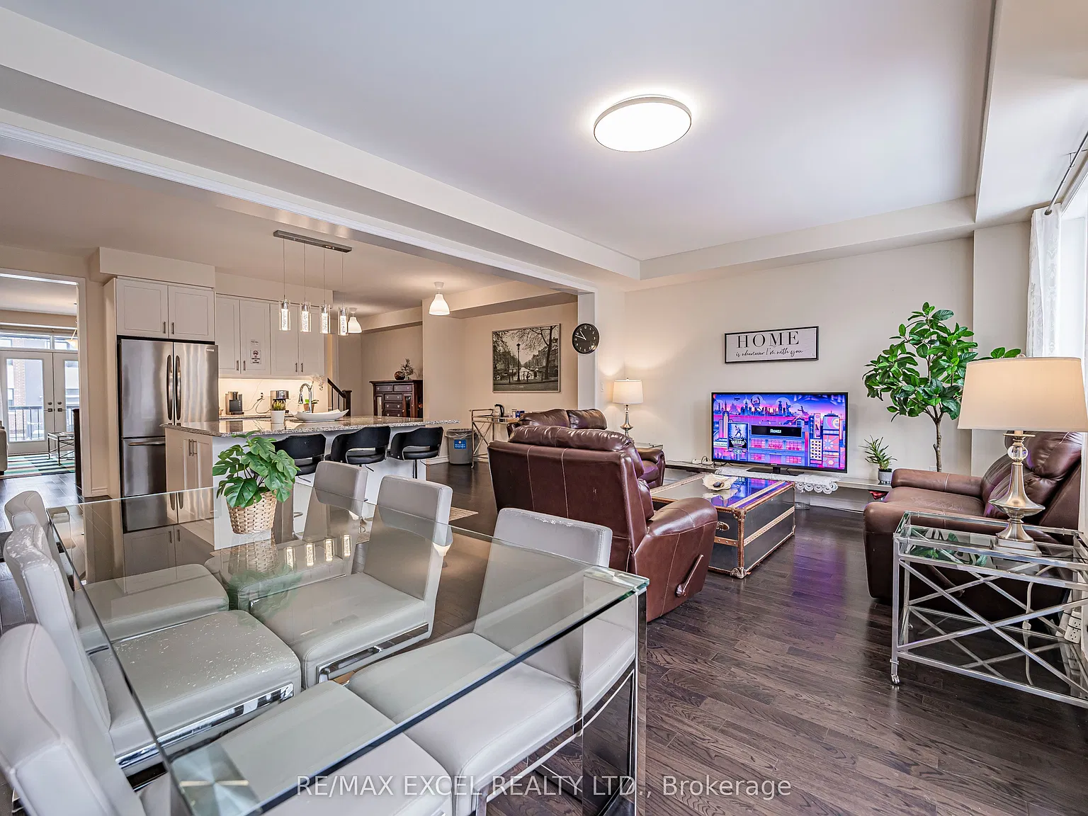 4 bed, $5,500 — Photo 4