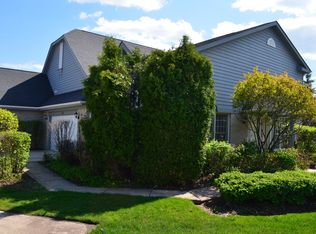 309 Collin Cir, Bloomingdale, IL 60108