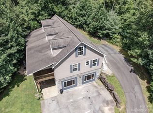 65 Boxer Run, Brevard, NC 28712