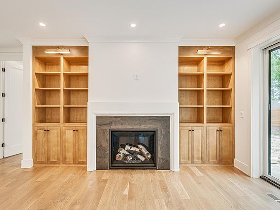 5th image of 5241 Danens Dr
