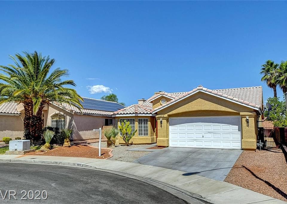 1st image of 1604 Diamond Oaks Ct