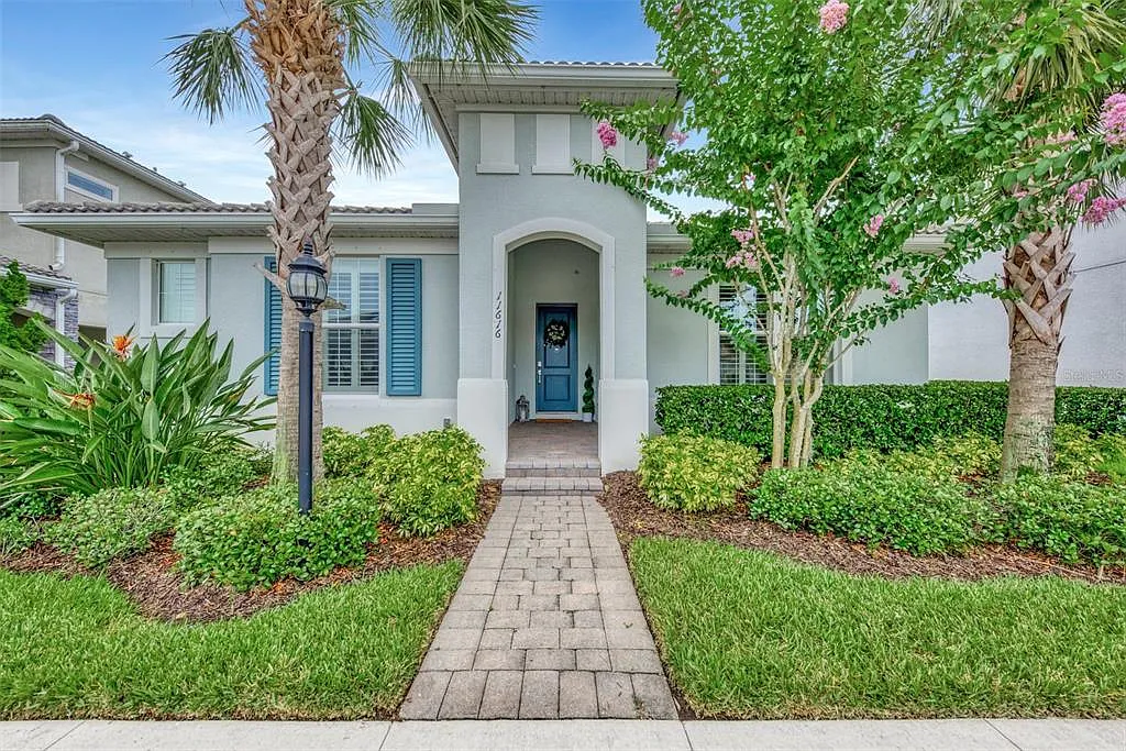 3 bed, 2.0 bath, 1964 sqft, $3,600 — Photo 1