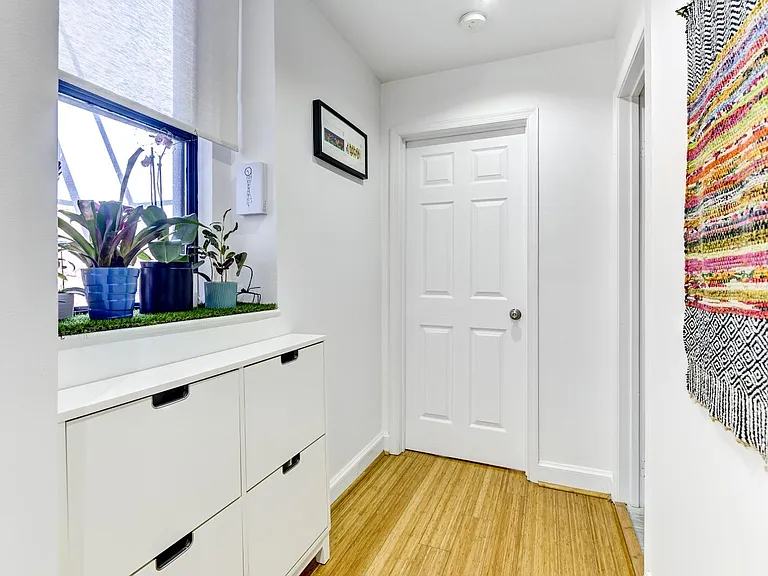 1316 New Hampshire Ave NW — Photo 10